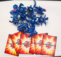 Bakugan Battle Brawlers Aquos Lot of 10 plus case & 5 magnetic cards - Image 1