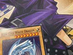Blue-Eyes White Dragon LDK2-ENK01 1st Common LP Yugioh Card - Image 2