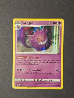 Pokemon Card Gengar Sword & Shield Holo Rare 085/202 - Image 1