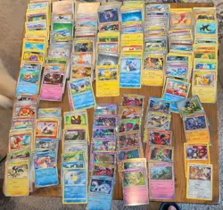Lot Of 474 Pokemon Cards Holo, Reverse Holo, Bulk - Image 1