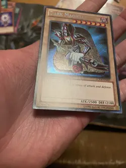 YuGiOh! DARK MAGICIAN • SECRET RARE • LCYW-EN001 • 1st EDITION • NM - Image 4