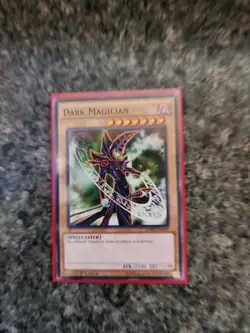 Dark Magician SDMY-EN010 Common 1st ED YUGIOH CARD MUTO DECK yugioh NM y24 - Image 1
