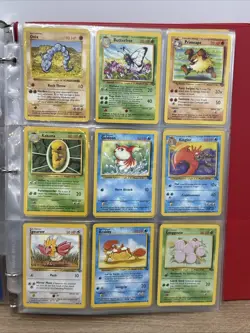 Pokemon Card Vintage Binder Lot 80+ Cards Base Set Base Set 2 Fossil LP-HP - Image 2