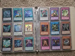 Yu-Gi-Oh Holos and more Collection Binder + Sleeves - Modern - Vintage - Image 4