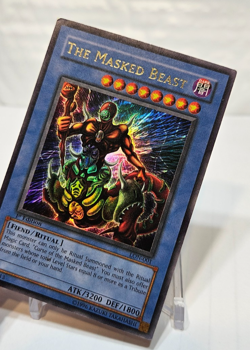 The Masked Beast LON-001 Ultra Rare 1st Edition Yugioh 7852 - Image 4