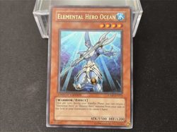 Yugioh - Elemental Hero Ocean (UR, JUMP-EN013, LP) - Image 1