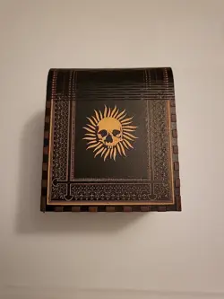 Wood MTG Commander Deckbox Black And Whire Skull Sunburst Orzhov - Image 1