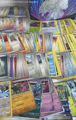 Pokemon 2lbs. Mixed Trading Cards Lot - Image 4