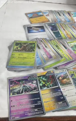 Pokemon 2lbs. Mixed Trading Cards Lot - Image 5