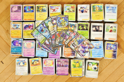 3000+ Japanese Pokemon TCG Bulk Lot Common/Uncommon/Trainers/Holo/V Cards - Image 1