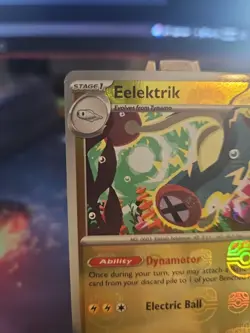 Pokemon TCG Eelektrik Black Bolt 031/086, NM/M Condition Master Ball Pattern - Image 2
