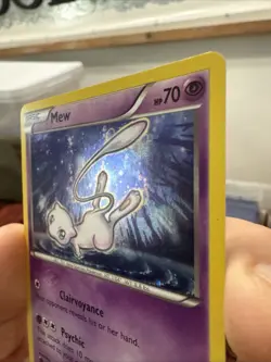 Pokemon TCG Mew Holo Black Star Promo XY192 2017 - Image 2