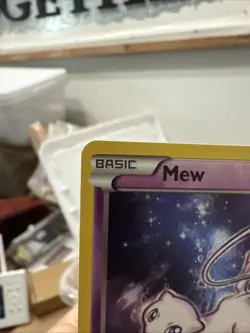 Pokemon TCG Mew Holo Black Star Promo XY192 2017 - Image 3