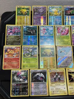 (30) Pokemon Cards Lot WOTC Vtg Holo STAMPED REVERSE Zapdos Latios Haunter - Image 2