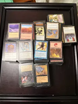 Vintage Magic The Gathering Trading Cards Black Borders 100s Of Them Bulk Lot - Image 1