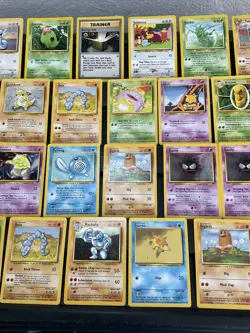 (30) Pokemon Card ALL VTG Lot Cards 1999 Base Set Neo Machoke Caterpie Wartortle - Image 3
