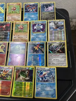(30) Pokemon Cards Lot WOTC Vtg Holo STAMPED REVERSE Typhlosion Suicune Virizion - Image 4