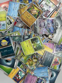 Pokemon 1000 Pokemon TCG Trading Cards Collection - Image 1