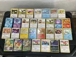 (30) EEVEE CARDS LOT VTG HOLO GLACEON LEAFEON ESPEON JOLTEON EVOLUTION Vstar V - Image 1