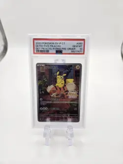 2023 POKEMON TRADITIONAL CHINESE SV-P PROMO #050 DETECTIVE PIKACHU PSA 10 - Image 1