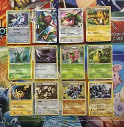 Vintage Pokemon Card Lot Holo Fire Rayquaza Scizor Pikachu Raichu - Image 1