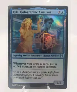 Lyla, Holographic Assistant MTG Marvel's Spider-Man: Eternal-Legal Foil - Image 1