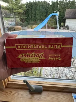 Pokemon Sword And Shield Vivid Voltage ETB Sealed - Image 3