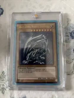 Blue-Eyes White Dragon OP28-EN001 OTS Tournament Pack 28 Unlimited - Image 1