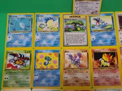 Pokemon TCG 25 Card Lot 1st Edition Fossil, Jungle/Rocket/ NEO/ GYM Cards - Image 4