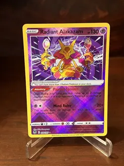 Radiant Alakazam - 059/195 - Pokemon Silver Tempest Radiant Rare Card NM/M holo - Image 1