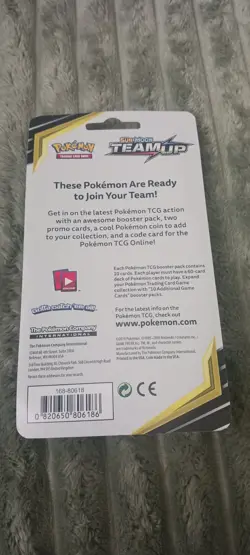 Rare Sealed Pokemon Sun & Moon TEAM UP Gyarados Cosmo Checklane Blister - Image 2