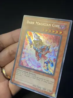 Yugioh Dark Magician Girl CT2-EN004 Limited Edition Secret Rare Minty Pack Fresh - Image 2