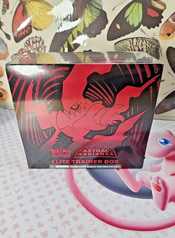 TCG Pokemon SWSH ASTRAL RADIANCE ELITE TRAINER BOX ETB Factory Sealed English - Image 1