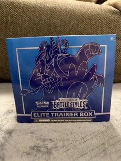 Pokemon TCG Sword & Shield Battle Styles Blue ETB SEALED Box 2021 English NEW - Image 1