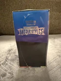 Pokemon TCG Sword & Shield Battle Styles Blue ETB SEALED Box 2021 English NEW - Image 3