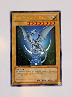 Blue-Eyes White Dragon YAP1-EN001 Anniversary Pack Limited Edition - Image 1