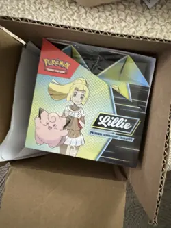 Pokemon Premium Tournament Collection (Lillie) Display Box (4 Boxes per Display) - Image 1