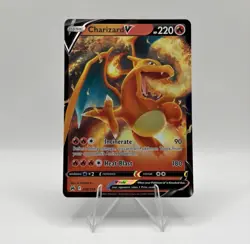 Pokemon TCG Charizard v Crown Zenith Holo Ultra Rare Card 018/159 - Image 1