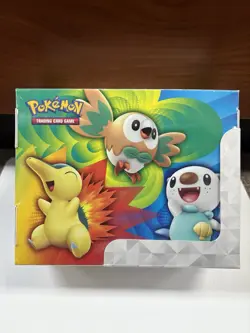 Pokemon TCG: Collector Bundle Spring 2022 New Sealed 820650851346 - Image 2