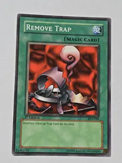 Yu-Gi-Oh! TCG Remove Trap Legend of Blue Eyes White Dragon LOB-060 1st Edition - Image 1