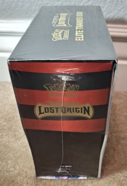 POKEMON SWORD & SHIELD LOST ORIGIN ETB ELITE TRAINER BOX SEALED - Image 4