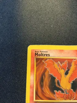 Moltres MP Unlimited Fossil 27/62 Pokemon TCG Regular Black Edges Bleeding - Image 2