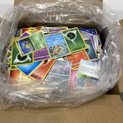 Unsorted Pokemon TCG Common, Uncommon and Rare Trading Cards (2000 Plus Cards) - Image 1