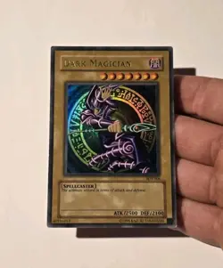 Yugioh Dark Magician SDY-006 Ultra Rare MP - Image 3