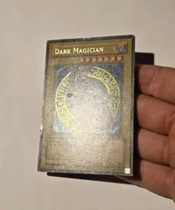 Yugioh Dark Magician SDY-006 Ultra Rare MP - Image 4