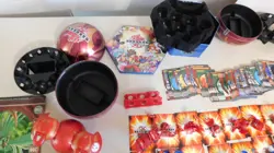 VTG Bakugan Lot of 60 Figures Magnetic & Reg. Cards Storage Battle Brawl Arena - Image 3