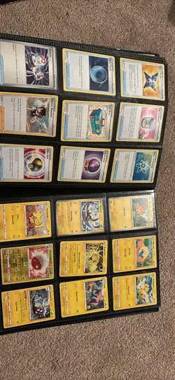 Pokemon Cards. 2 Binders With Over 600 Cards. Scanned Into TCG App Valued $400+ - Image 5
