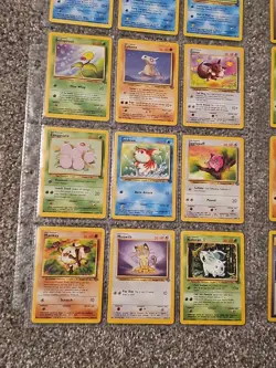1999 Pokemon JUNGLE & FOSSIL Set COMPLETE Unlimited Edition COMMON Cards Lot - Image 4