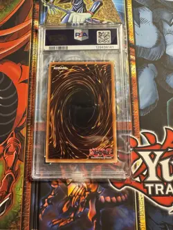 Yu-Gi-Oh! TCG Blue-Eyes White Dragon 1st Edition Ghost Rare GFP2-EN175 PSA 8 - Image 2