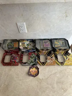 Big Lot Of Random Pokemon Cards! Approximately 700 Cards. Unsorted. ￼ - Image 1